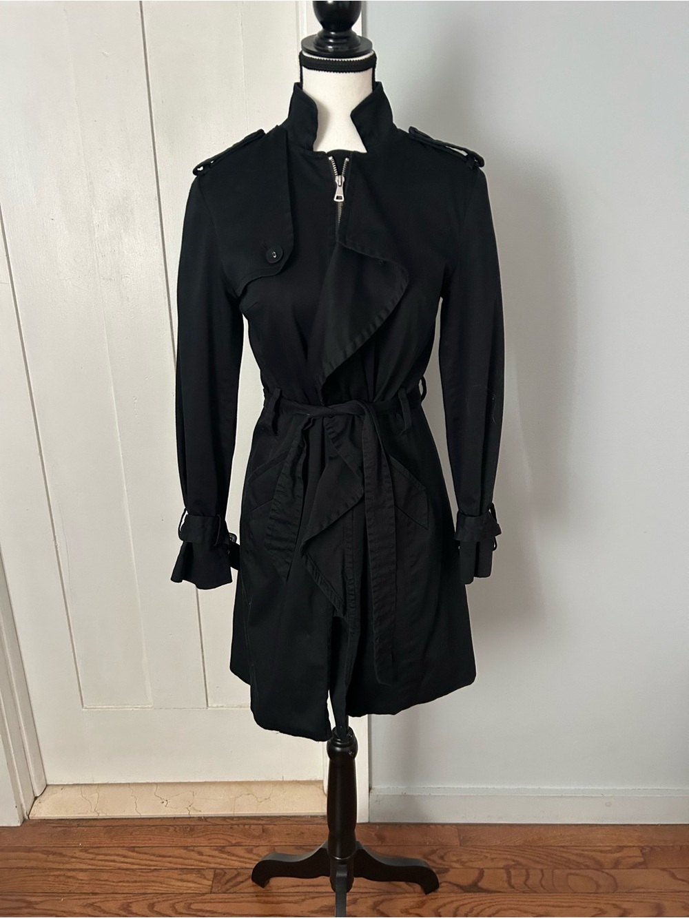 Elle Black Trench Coat with Waist Tie and Zip Front - Picture 3 of 10